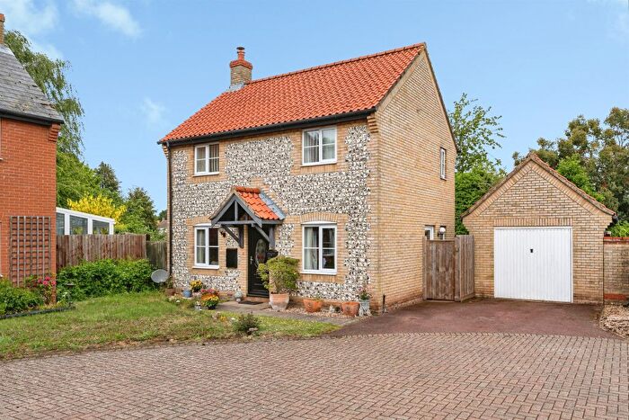 3 Bedroom Detached House For Sale In Normandy Close, Northwold, Thetford, IP26