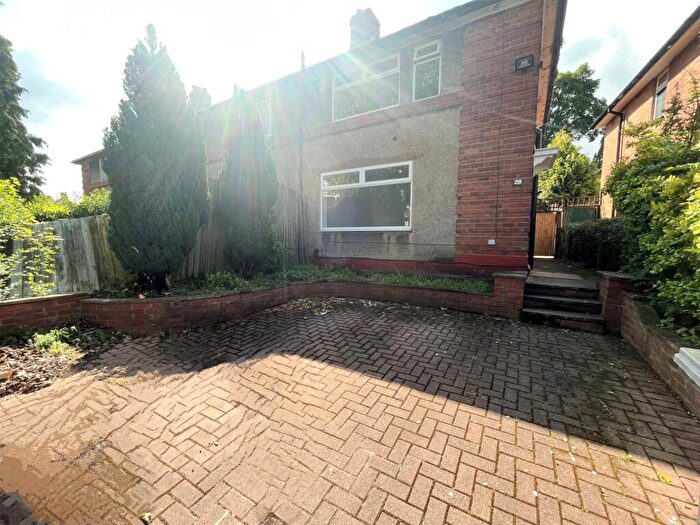 3 Bedroom House To Rent In Harvington Road, Selly Oak, B29