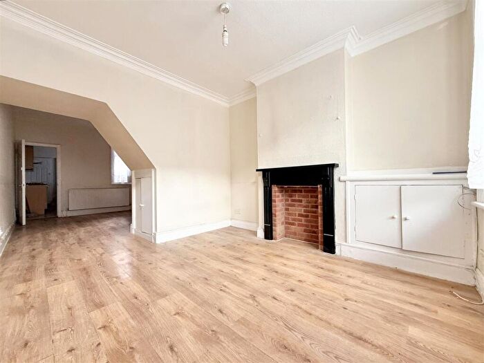 2 Bedroom Terraced House For Sale In Western Road, Westcotes, Leicester, LE3