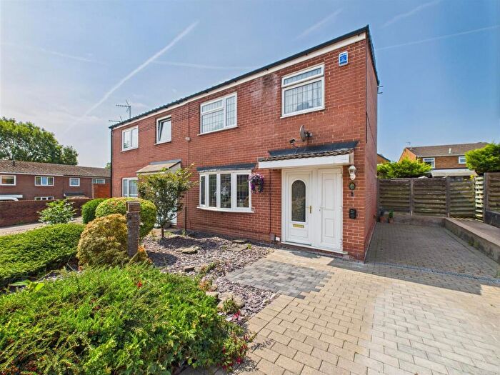 3 Bedroom Semi-Detached House For Sale In Cheadle Close, Littleover, Derby, DE23
