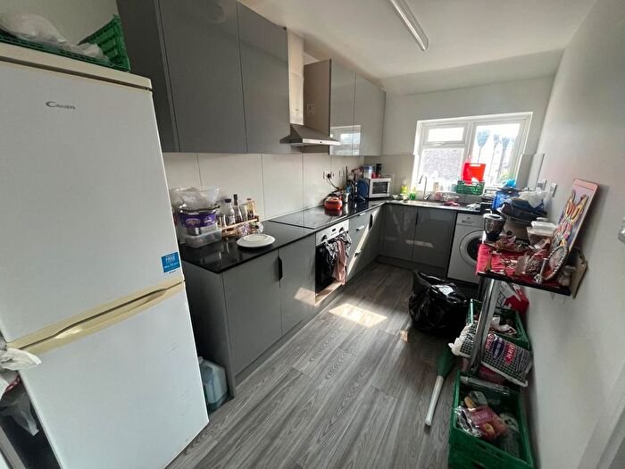 2 Bedroom Flat To Rent In Northolt Road, South Harrow, Harrow, HA2