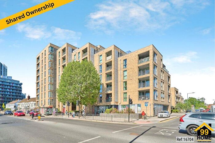 2 Bedroom Flat For Sale In Grand Union House, Wembley, HA0