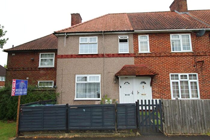 2 Bedroom End Of Terrace House For Sale In Orange Hill Road, Edgware, HA8
