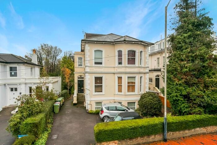 1 Bedroom Flat To Rent In St James Road, Tunbridge Wells, TN1
