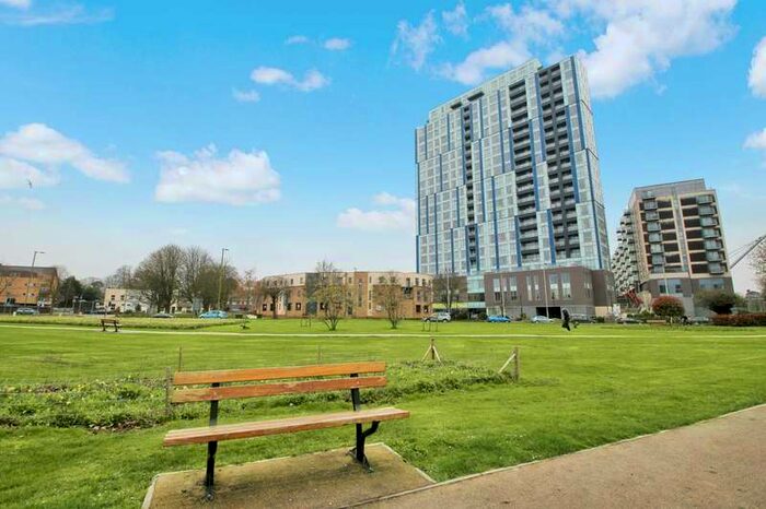 1 Bedroom Apartment To Rent In Town Centre Appartment, HP1