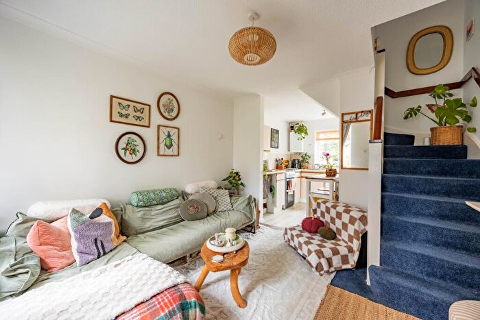 1 Bedroom Terraced House To Rent In Braunfels Walk, Newbury, RG14