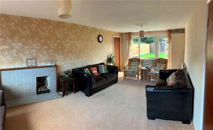 4 Bedroom Detached House To Rent In Gilpin Crescent, Twickenham TW2