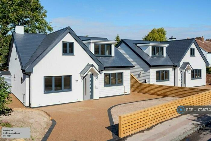 3 Bedroom Detached House To Rent In Pinnocks Lane, Baldock, SG7