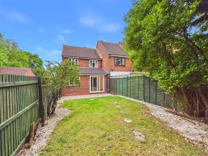 3 Bedroom Terraced House For Sale In Coney Green Close, Great Meadow, Worcester, Worcestershire, WR4