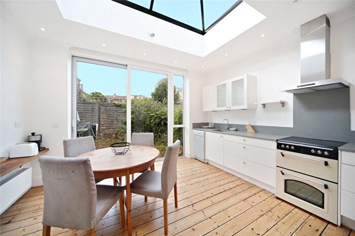 3 Bedroom Terraced House To Rent In Babington Road, Hendon, London, NW4