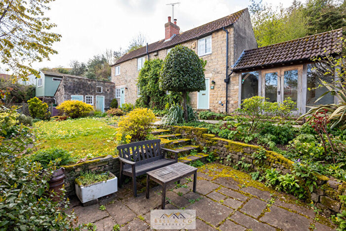 3 Bedroom Detached House For Sale In Mason Street, Whitwell, Worksop, S80