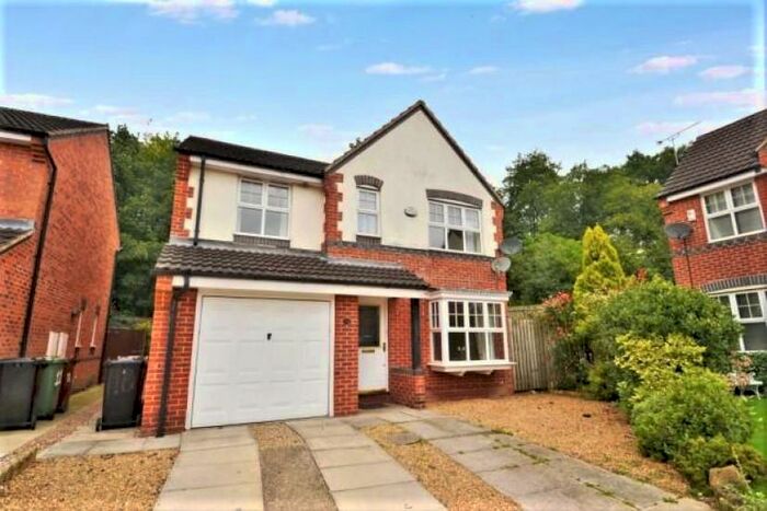 4 Bedroom Detached House To Rent In Pickard Bank, Meanwood, Leeds, LS6