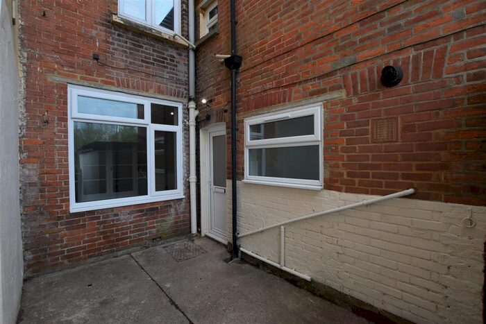 1 Bedroom Flat To Rent In London Road, St. Leonards-On-Sea, TN37