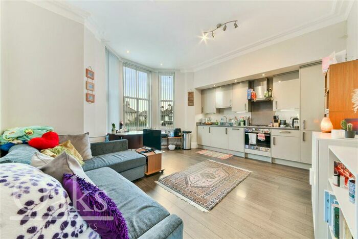 1 Bedroom Apartment To Rent In Coombe Road, South Croydon, CR0