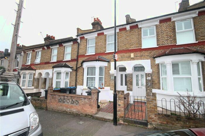 3 Bedroom Terraced House To Rent In Southwell Road, Croydon, CR0