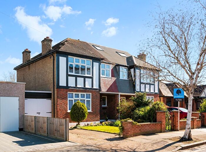 3 Bedroom Semi Detached House For Sale In Ashridge Way, Morden, SM4