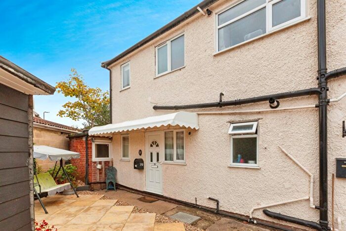 1 Bedroom House For Sale In Salt Hill Drive, Slough, SL1
