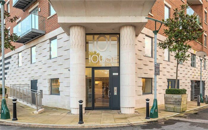 3 Bedroom Flat To Rent In Eldridge Street, Dorchester, DT1