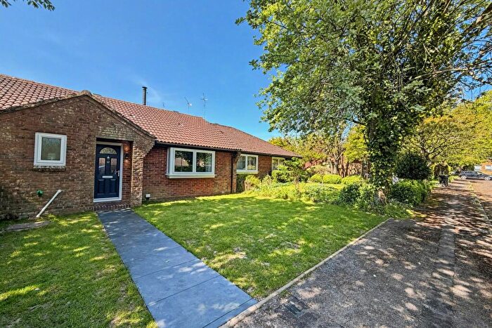 2 Bedroom Terraced Bungalow For Sale In Sixpenny Handley, SP5