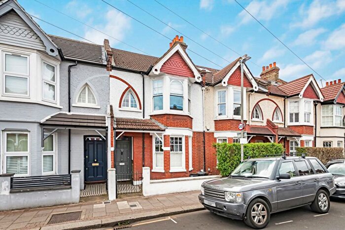 3 Bedroom Terraced House For Sale In Totterdown Street, Tooting, SW17