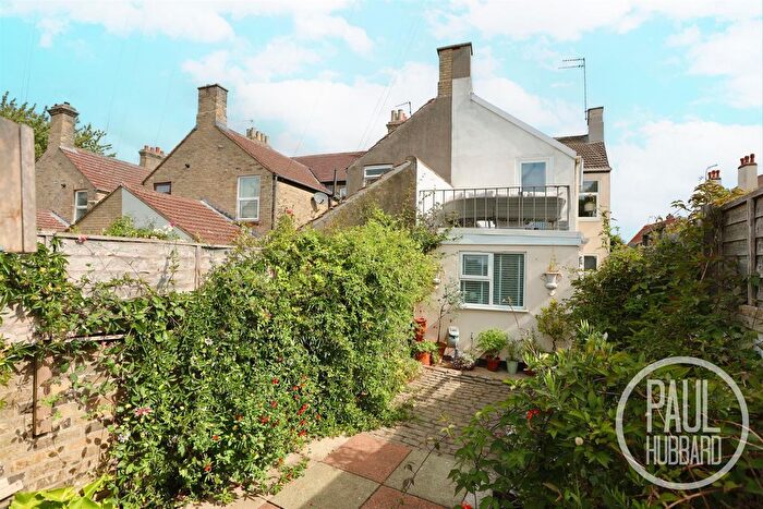 3 Bedroom End Terrace House For Sale In Rectory Road, Lowestoft, Suffolk, NR33