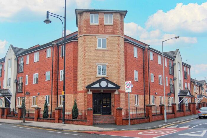 2 Bedroom Apartment To Rent In Upper Moss Lane, Hulme, Manchester, M15