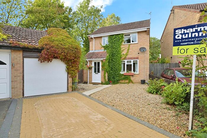 3 Bedroom Detached House For Sale In Paulsgrove, Orton Wistow, Peterborough, PE2