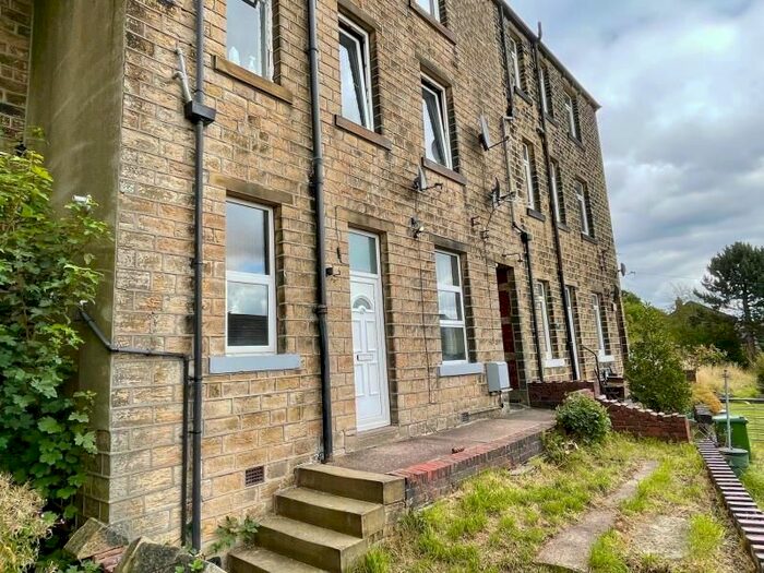 1 Bedroom Flat To Rent In James Street, Golcar, Huddersfield, HD7
