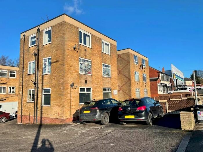 2 Bedroom Flat To Rent In Regent Court, Huddersfield Road, Barnsley, S75