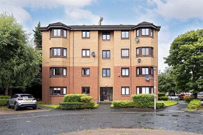 2 Bedroom Flat For Sale In Lion Bank, Kirkintilloch, Glasgow, G66
