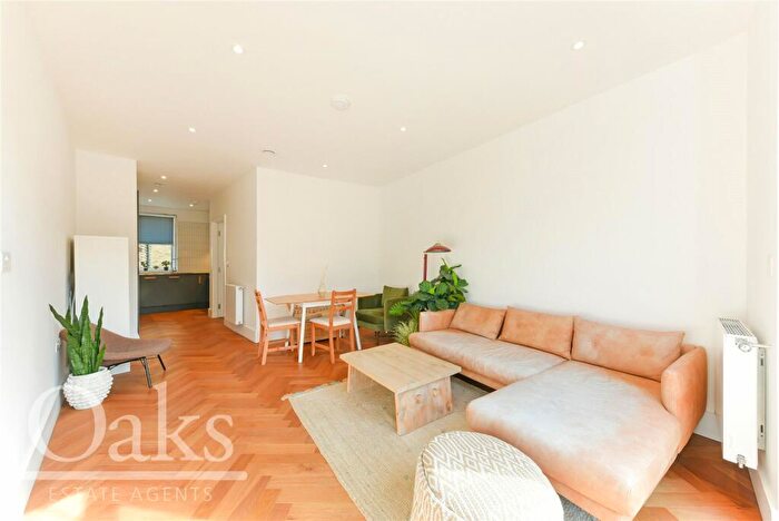 2 Bedroom Maisonette To Rent In Drummond Road, Croydon, CR0