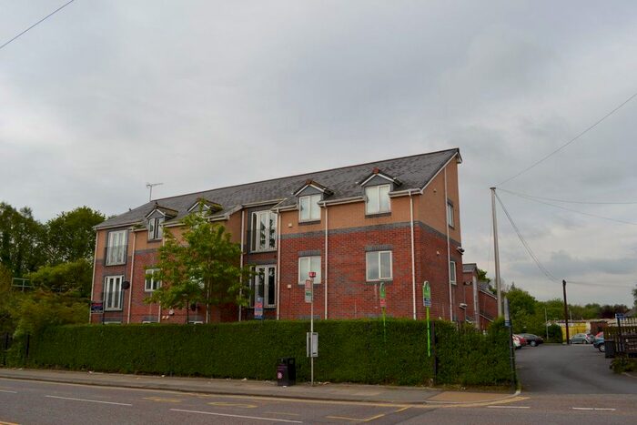 2 Bedroom Flat To Rent In Ainsworth Court, Memorial Rd, Walkden M28
