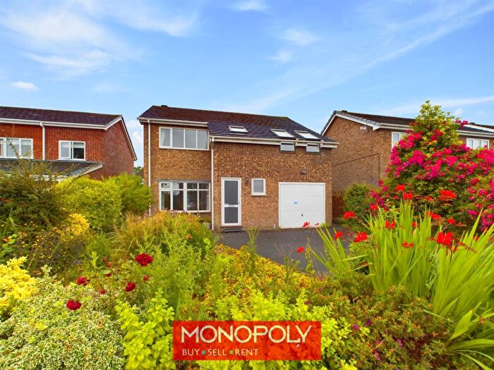 4 Bedroom Detached House For Sale In Crud Y Castell, Denbigh, LL16