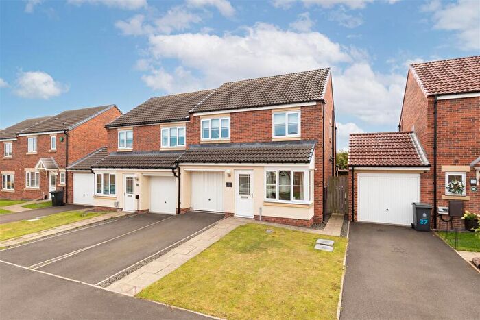 3 Bedroom Semi-Detached House For Sale In Dunnock Place, Wideopen, NE13