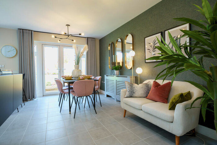 4 Bedroom Detached House For Sale In Tattenhoe Park, Milton Keynes, MK4