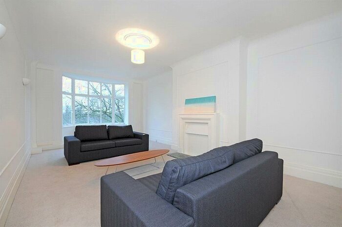 5 Bedroom Apartment To Rent In Park Road, London, NW8