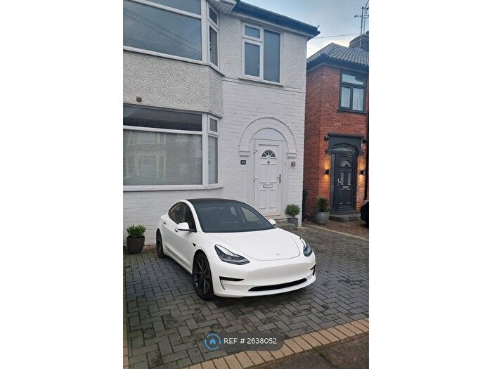 4 Bedroom Semi-Detached House To Rent In The Martyrs Close, Coventry, CV3