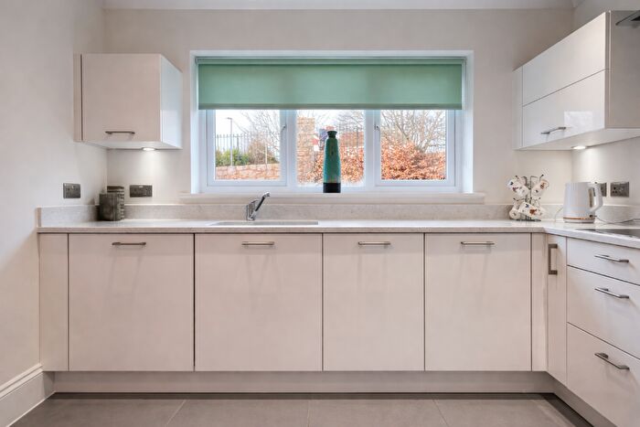 2 Bedroom Retirement Property For Sale In Teal Way, Millbrook Village, Exeter, Devon, EX2