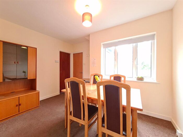 1 Bedroom Flat To Rent In B Milton Road, Cambridge, CB4