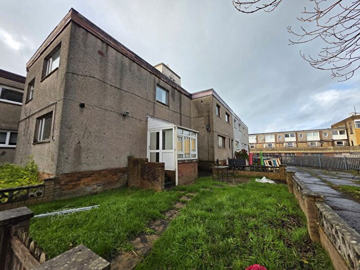 3 Bedroom Terraced House To Rent In William Street, Coatbridge, ML5