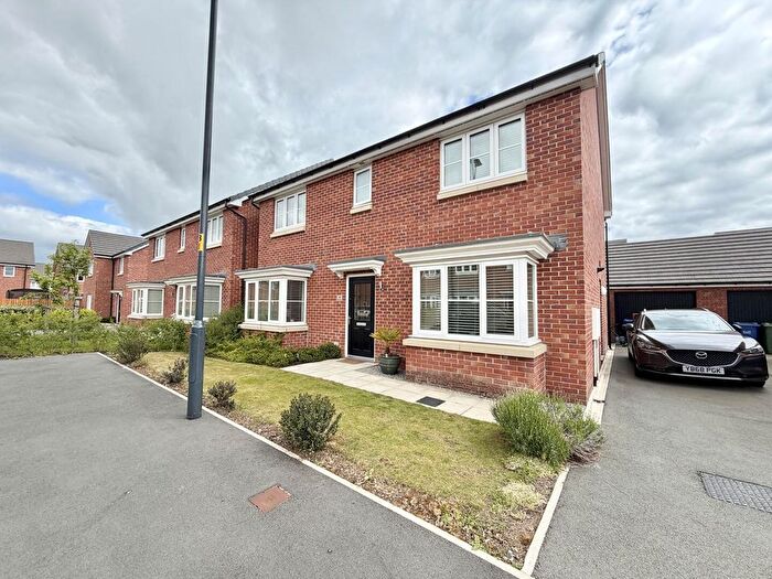 5 Bedroom Detached House For Sale In Comma Gardens, Sherburn In Elmet, Leeds, LS25