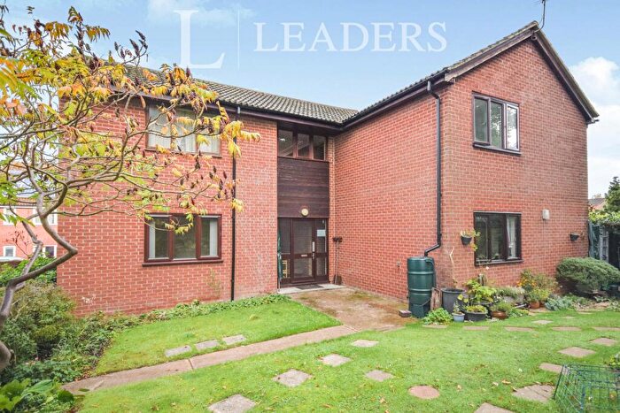 Studio To Rent In Gravel Hill, Stoke Holy Cross, Norwich, NR14