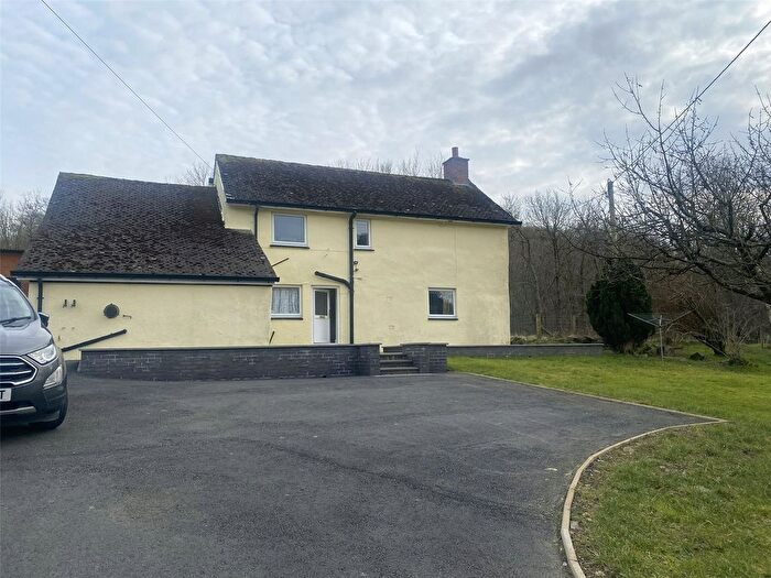 2 Bedroom Cottage To Rent In Llanfair Caereinion, Welshpool, Powys, SY21