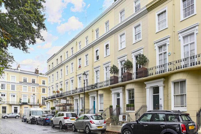 1 Bedroom Flat To Rent In Norland Square, London, W11