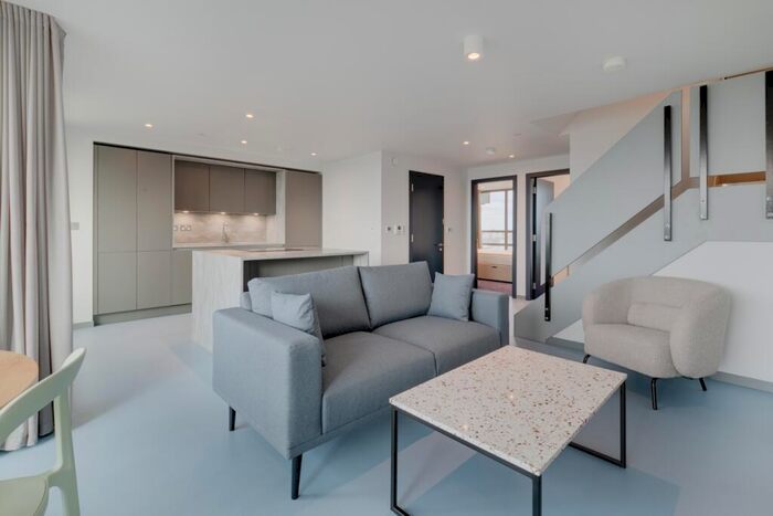 2 Bedroom Apartment To Rent In St Leonards Road Poplar, E14