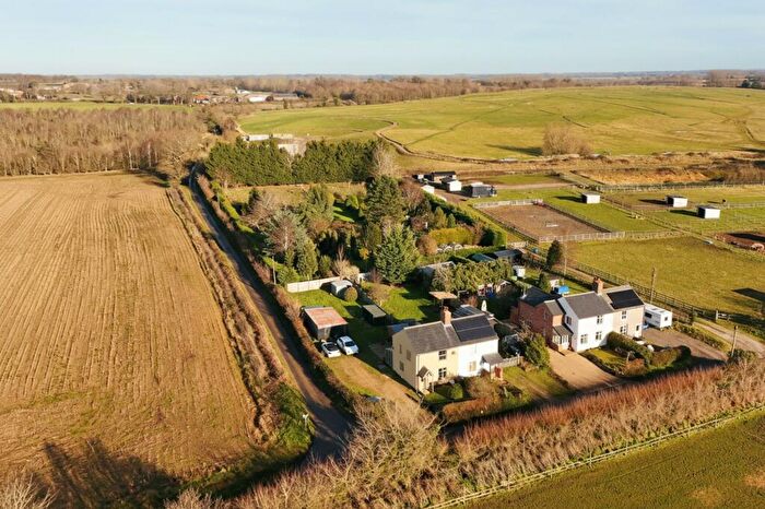 3 Bedroom Cottage For Sale In St. Marys Road, Aldeby, Beccles, NR34