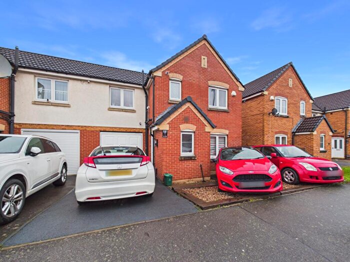 3 Bedroom Semi Detached House For Sale In Kiwi Drive, Alvaston, DE24