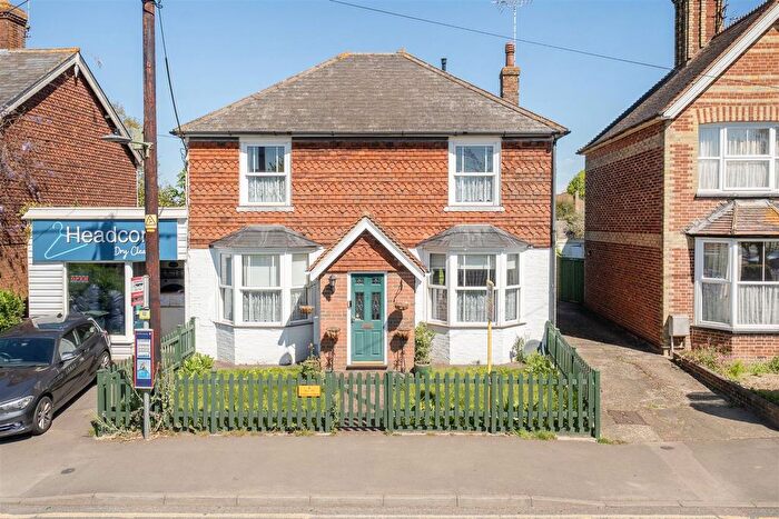 3 Bedroom Detached House For Sale In Station Road, Headcorn, Ashford, TN27