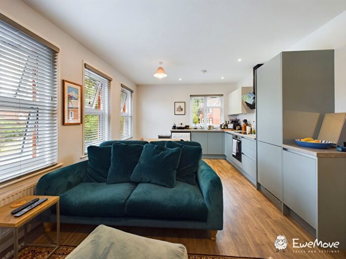 1 Bedroom Flat To Rent In Flat, C Hursley Road, Chandler's Ford, Eastleigh, Chandler's Ford, Hampshire, SO53