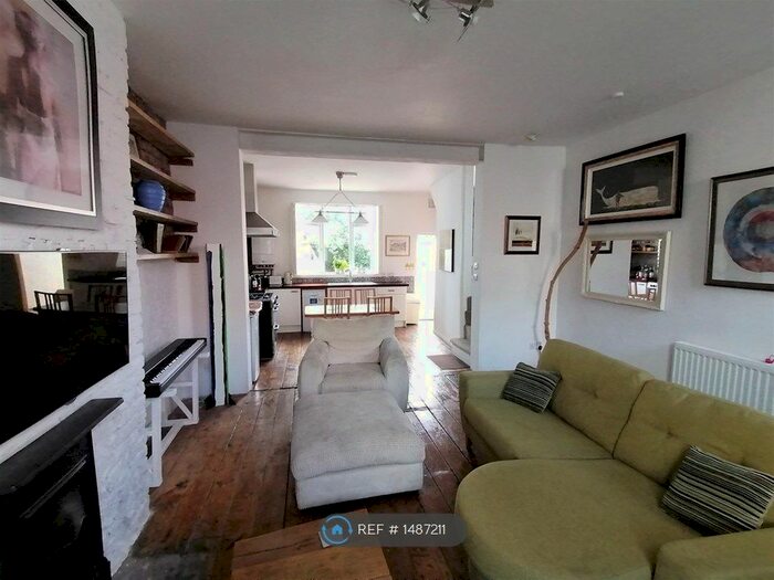 2 Bedroom Terraced House To Rent In Webb Street, Bristol, BS5